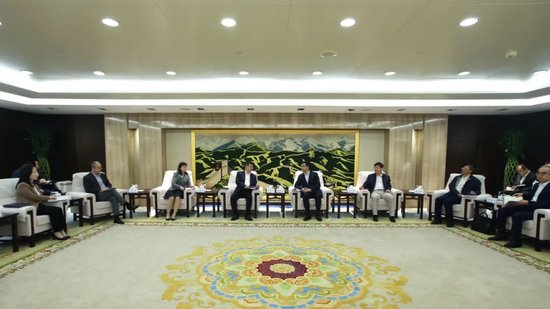 申宝配资 进出口银行董事长陈怀宇与建设银行董事长张金良举行会谈